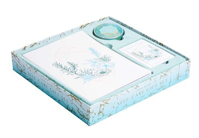SELFCARE GIFT SET JOURNAL CANDLE & MINI BOOK